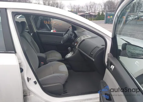 2010 Nissan Sentra 2.0Sr from USA, damaged, VIN 3N1AB6AP1AL632834